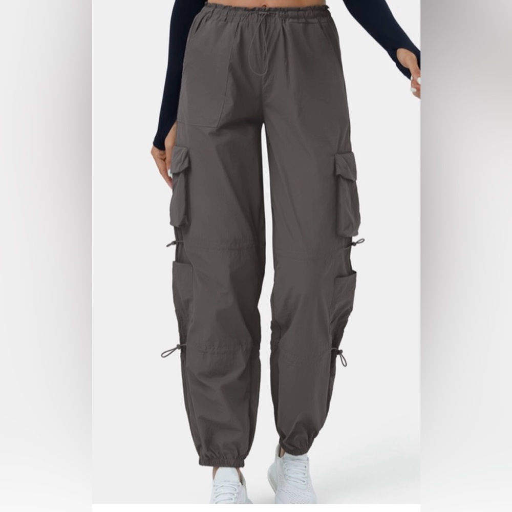 HALARA Black Cargo Joggers